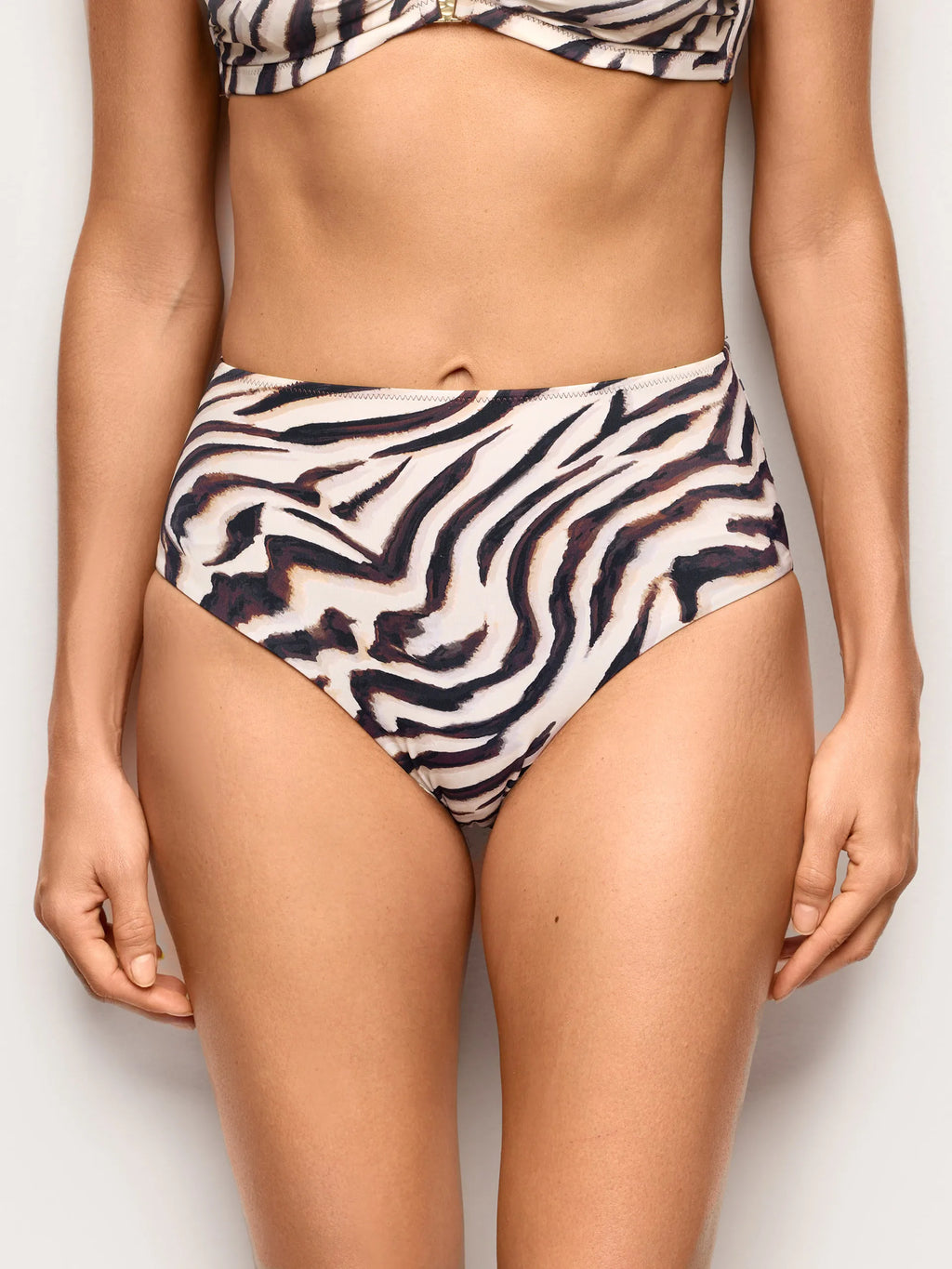 Yamamay Montenegro High-side bottom | CSLD192025_128_03.jpg