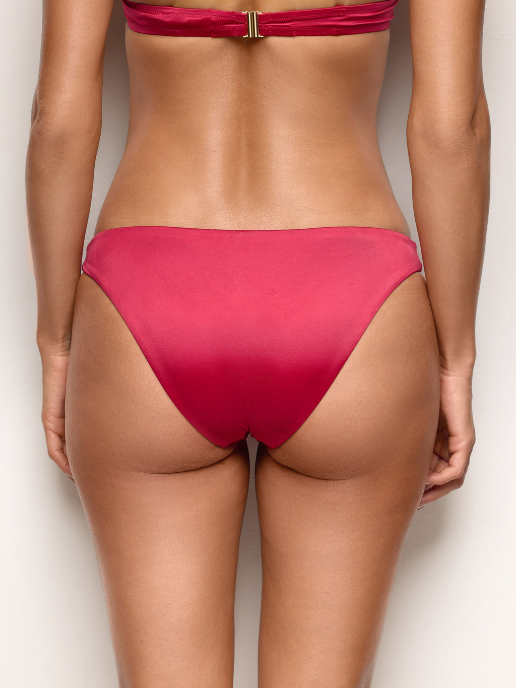 Ilehia - Low-side bottom
