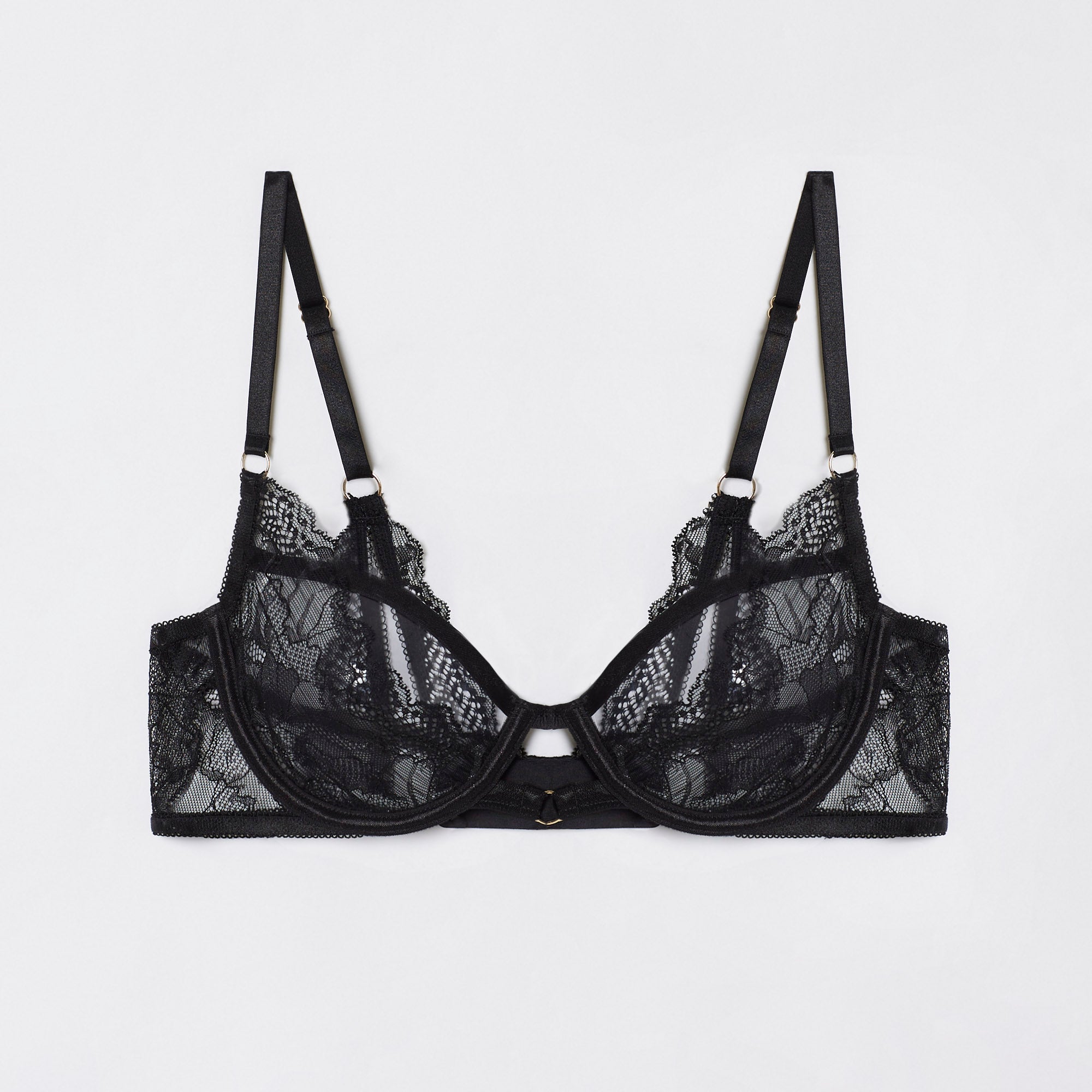 Prive - Cut out - Balkonet grudnjak