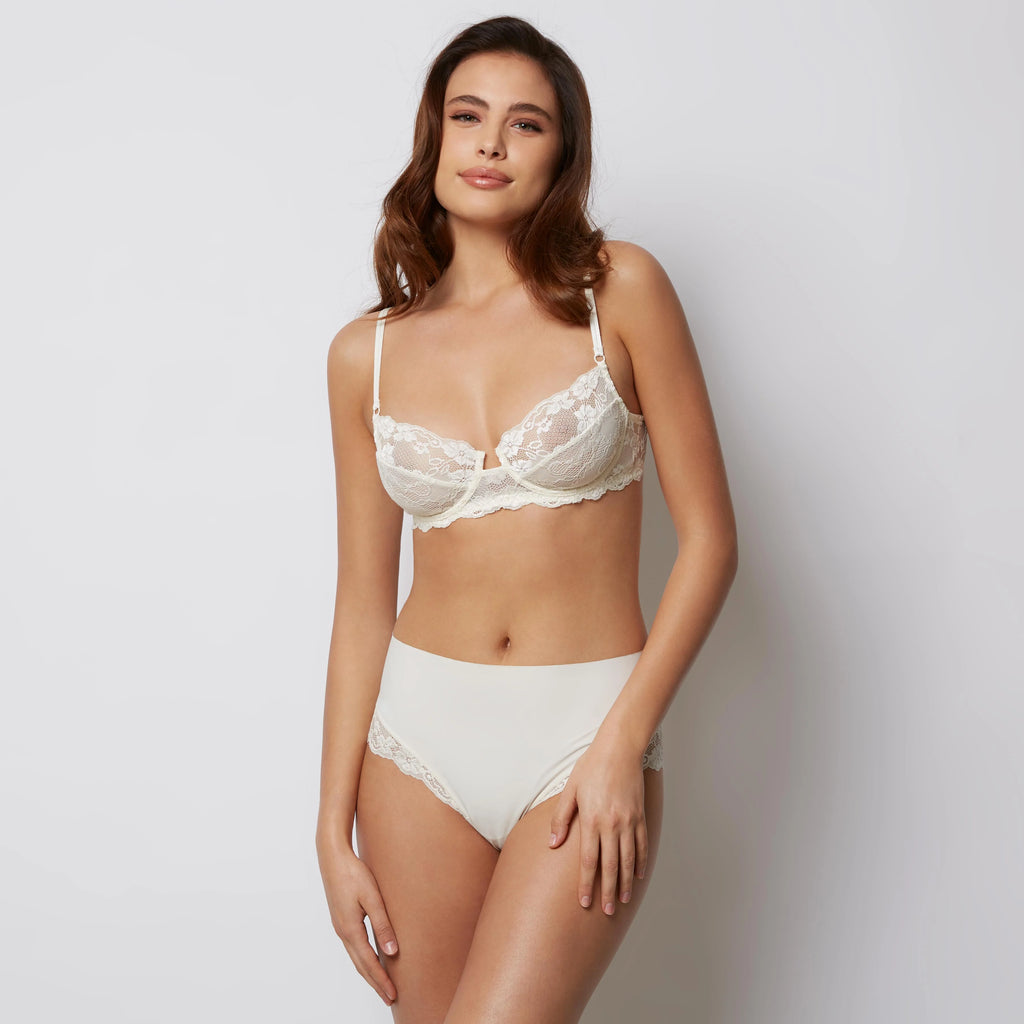 Yamamay Montenegro Balcony bra in different cup s | IBAD99X035096_02_7bf5e979-2c24-45a2-aefa-86c3cadebfec.jpg