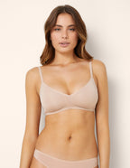 Bralette_Invisible _Yamamay Albania