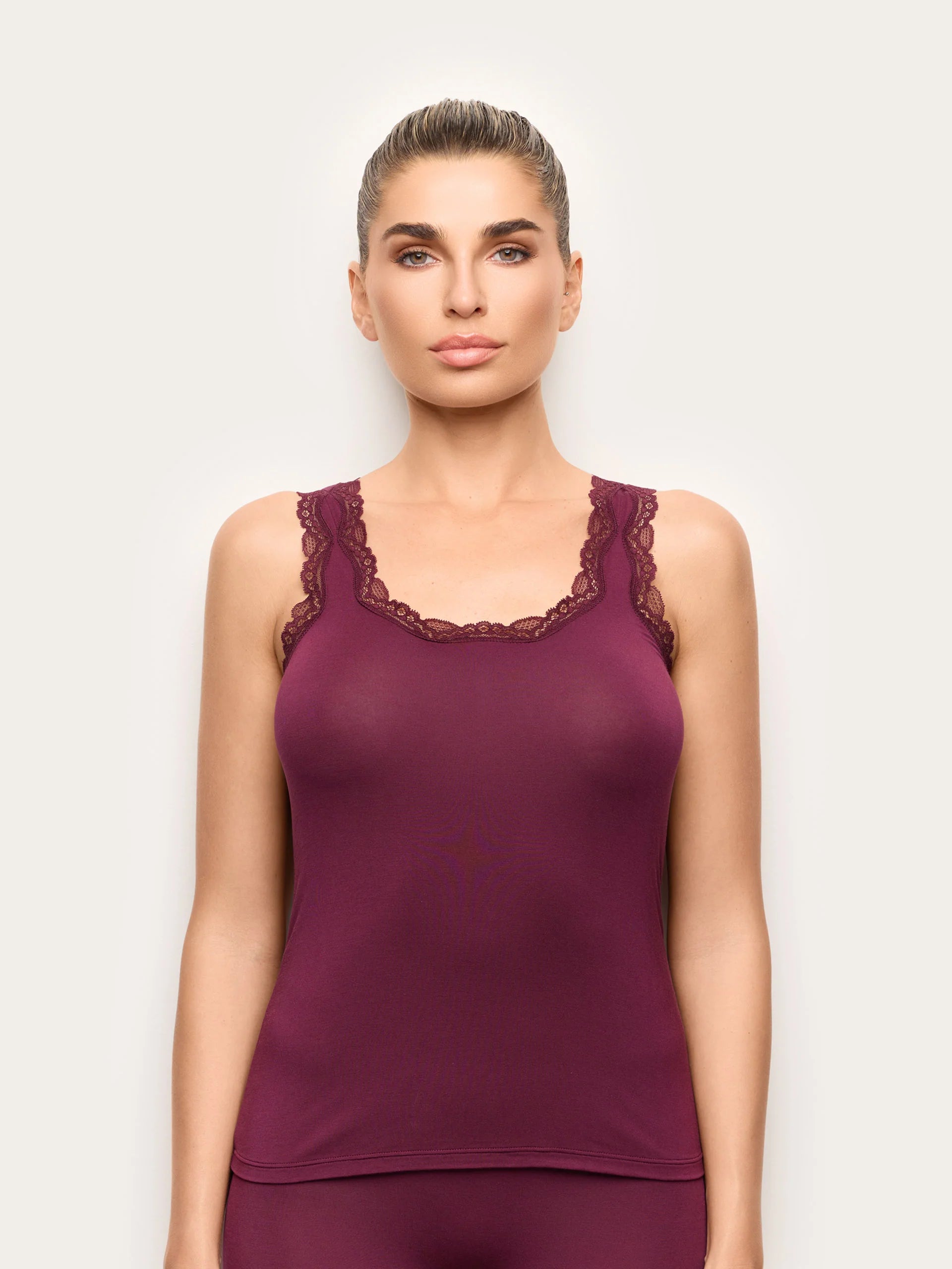 Yamamay Montenegro Camisole | ICRD193001837_02.jpg