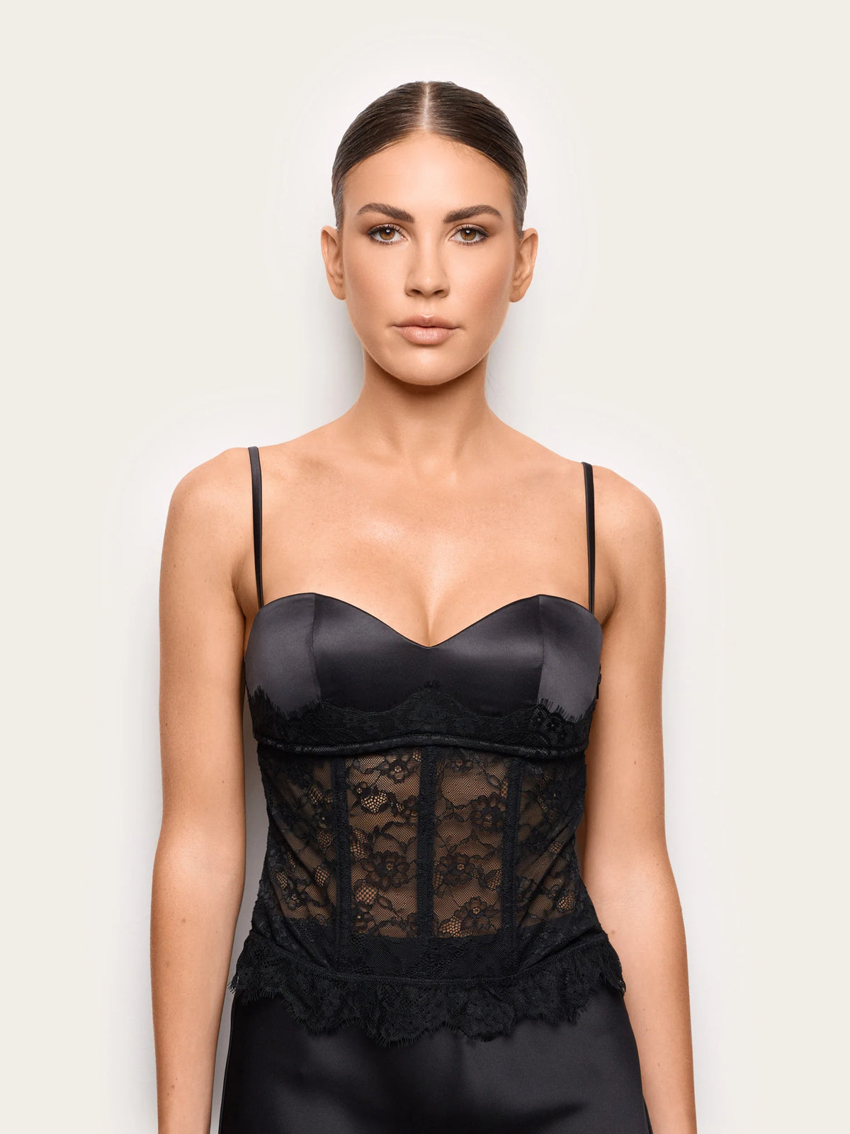 Yamamay Montenegro Padded girdle | ICRD193007072_02.jpg