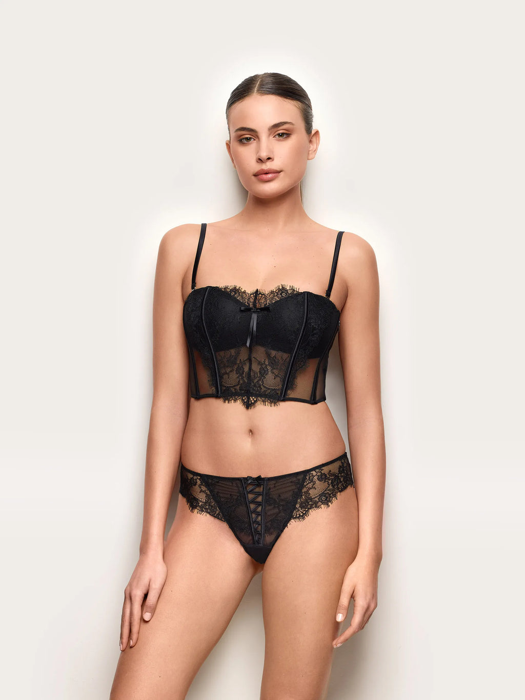 Yamamay Montenegro G-string French knickers | ICUD191005_072_01.jpg