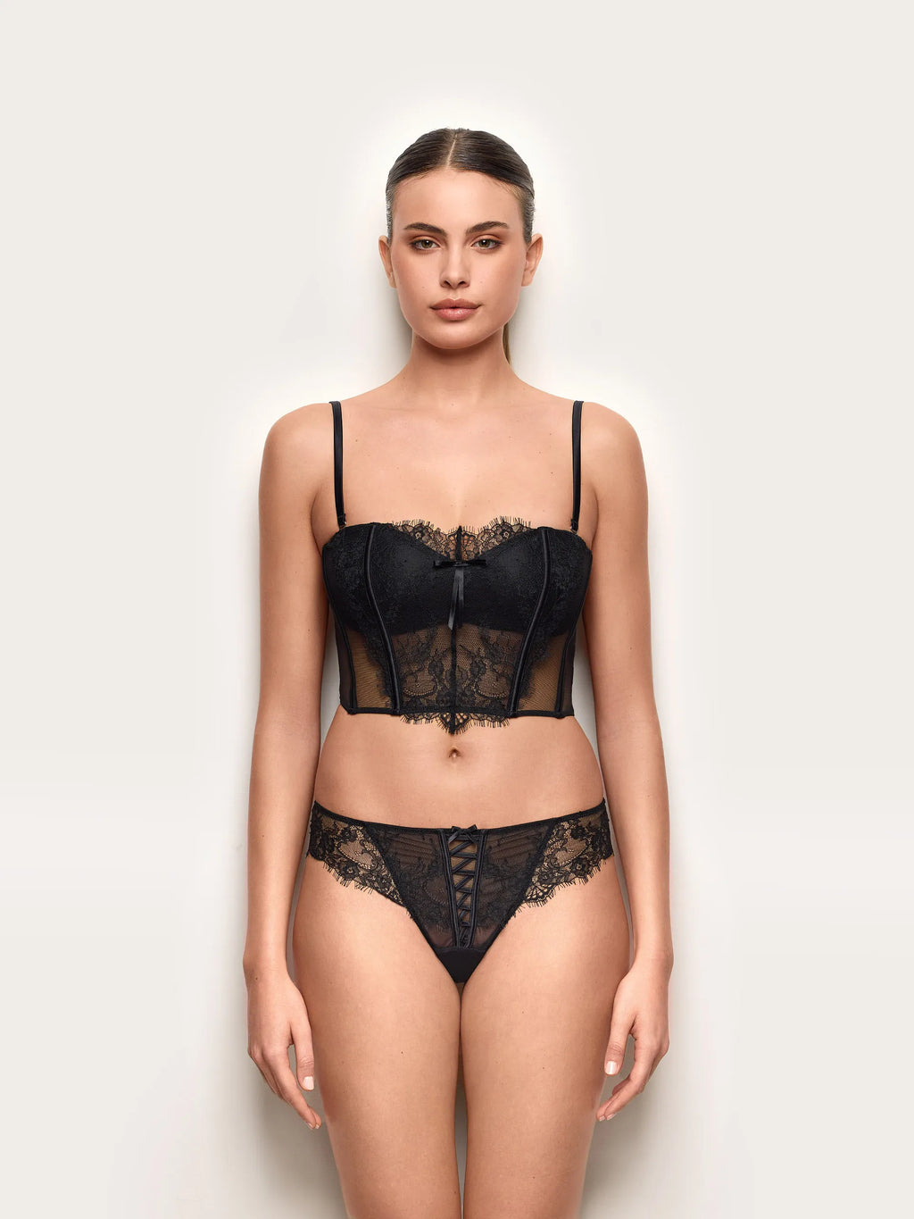 Yamamay Montenegro G-string French knickers | ICUD191005_072_02.jpg