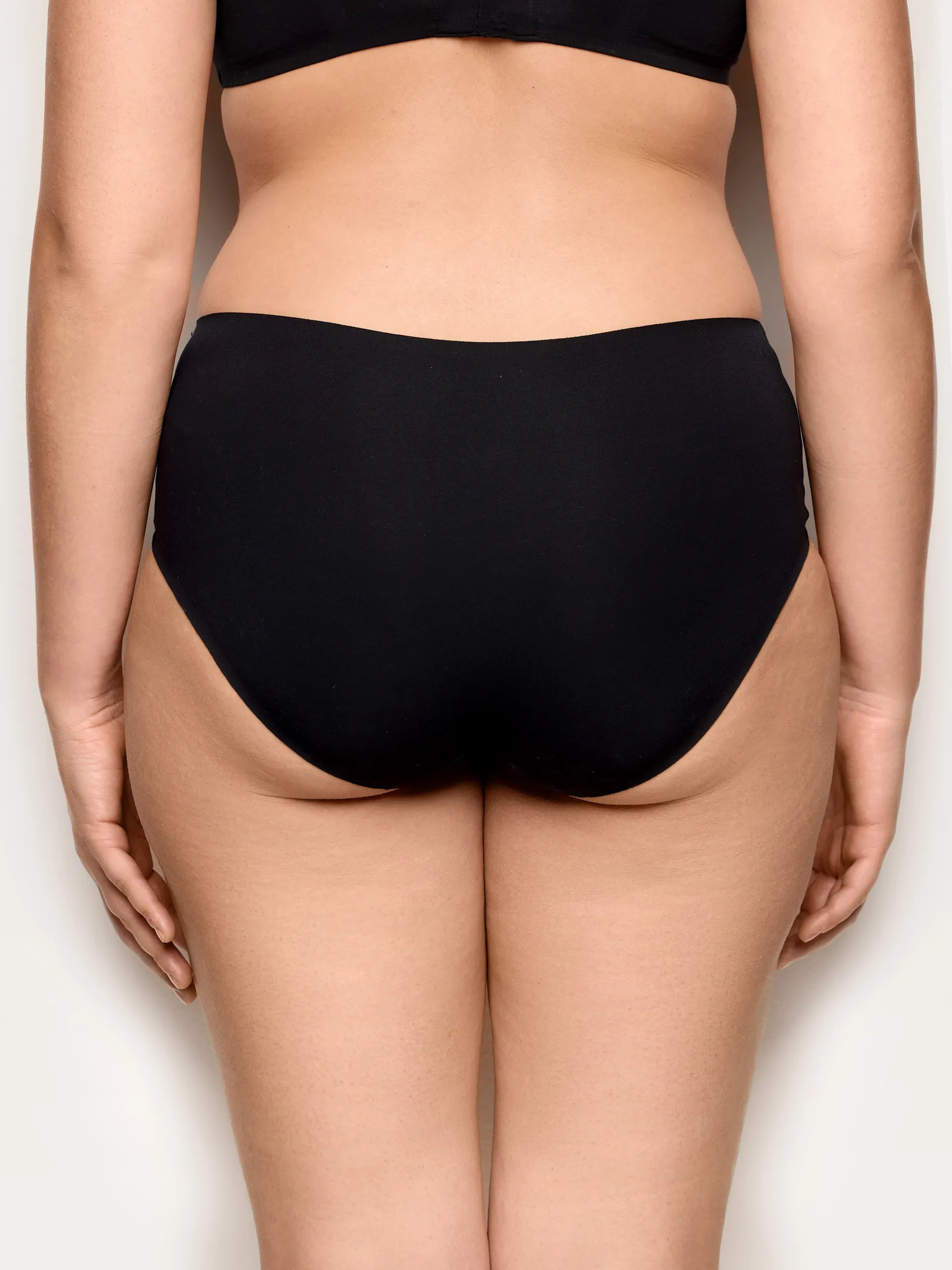 Yamamay Montenegro French knickers | ICUD99X025_072_05.jpg