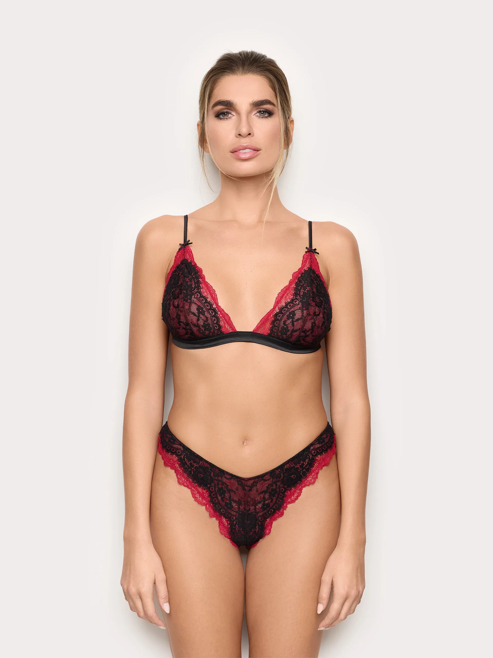 Yamamay Montenegro G-string | IPED184009_072_02.jpg