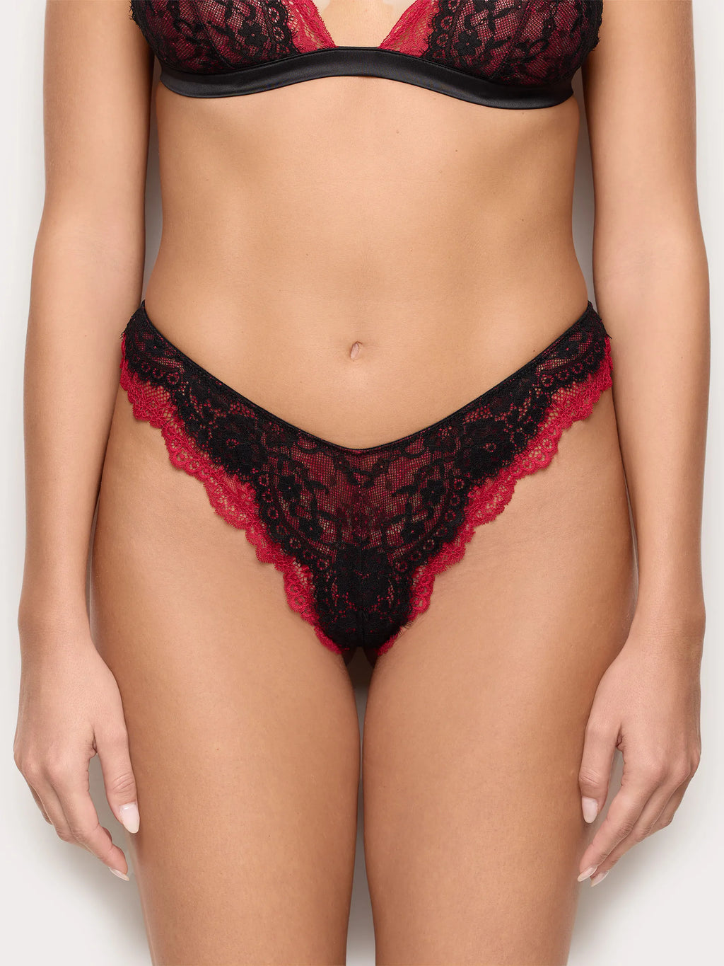 Yamamay Montenegro G-string | IPED184009_072_03.jpg