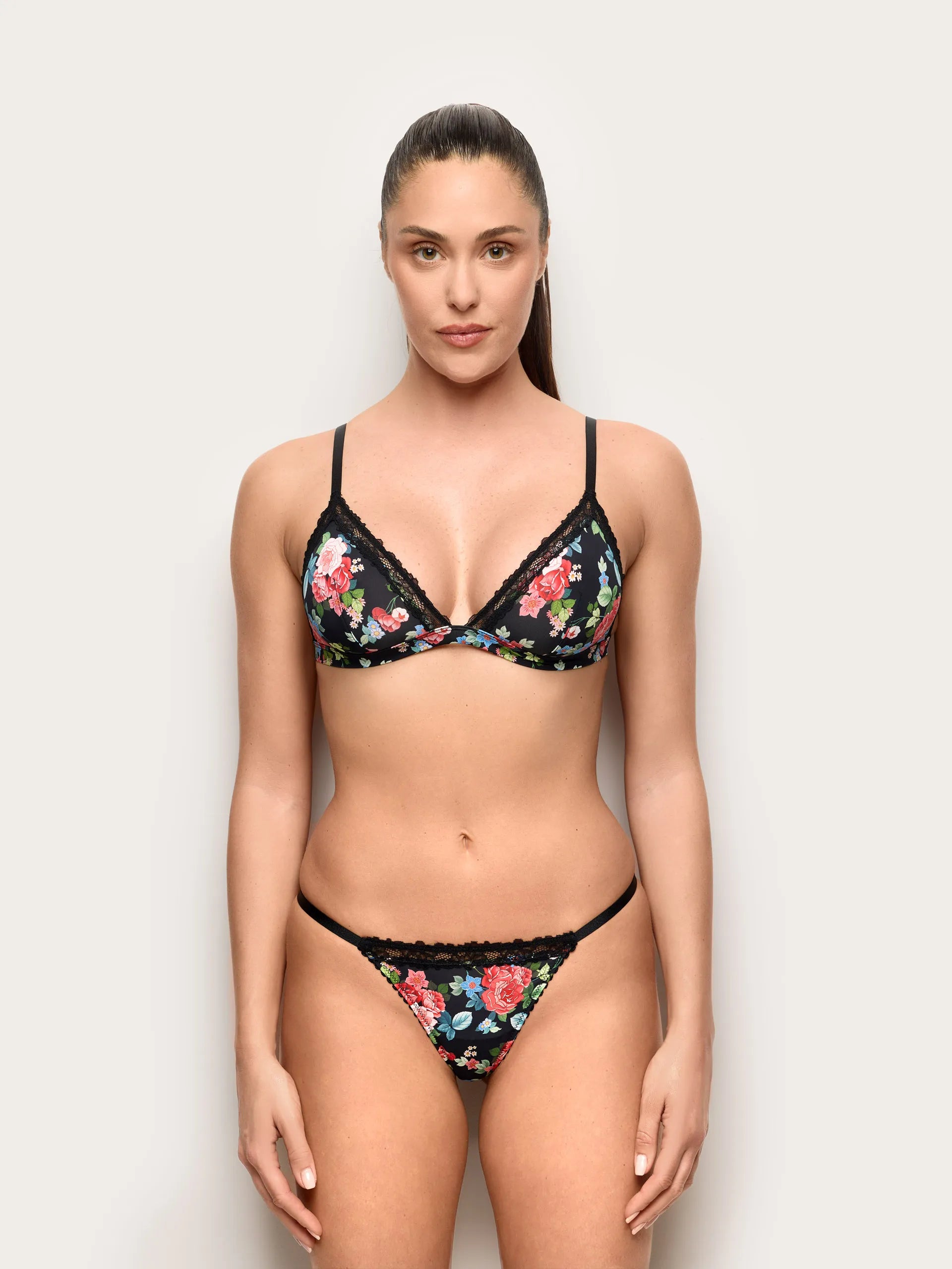 Yamamay Montenegro G-string | IPED191011_128_02.jpg