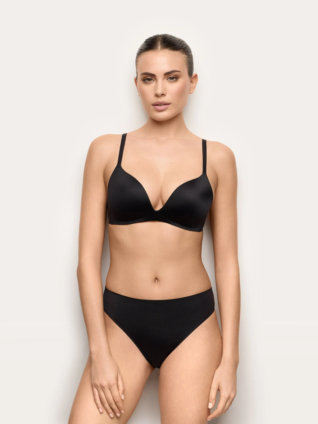 Yamamay Montenegro Briefs | ISLD99X064072_01_3ce8dd7d-e4f1-486c-9e98-abb8ff3023b1.jpg