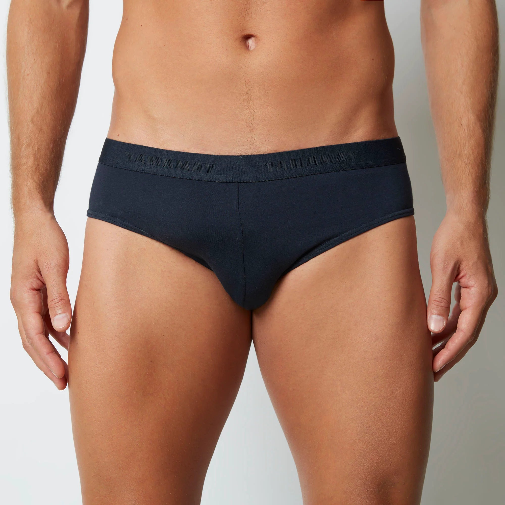 Yamamay Montenegro Tripack Briefs | ISLU99X014024_03_7cd6eaea-4b88-47c5-8a47-99f7955c8b6f.jpg