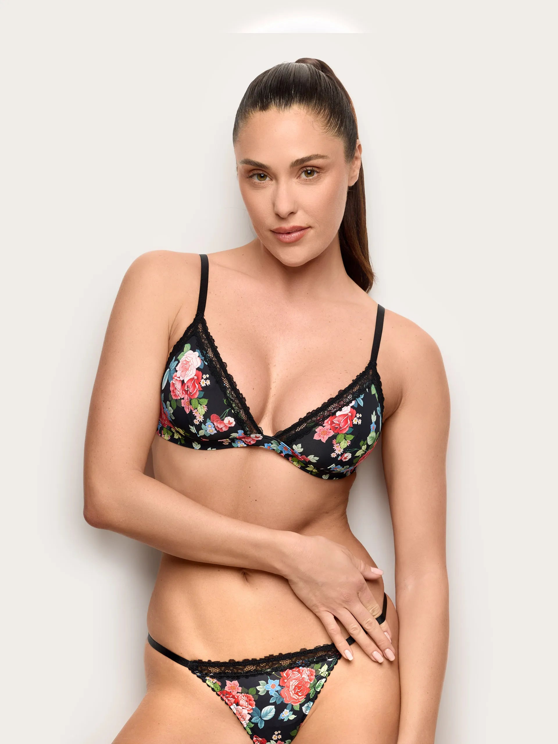 Yamamay Montenegro Triangle bra | ITRD191005_128_01.jpg