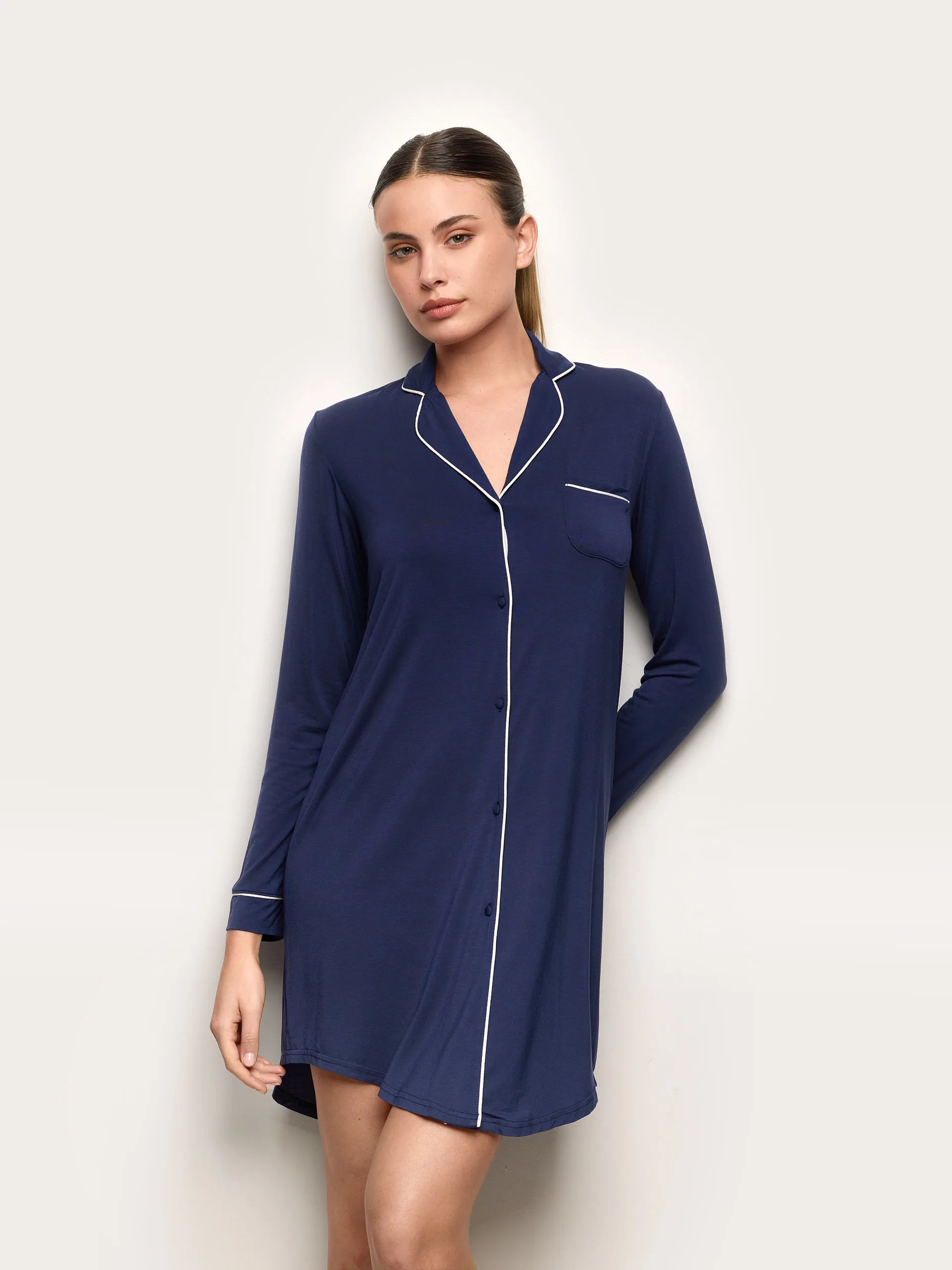 Yamamay Montenegro Long-sleeve nightshirt | PCCD191002_215_01.jpg