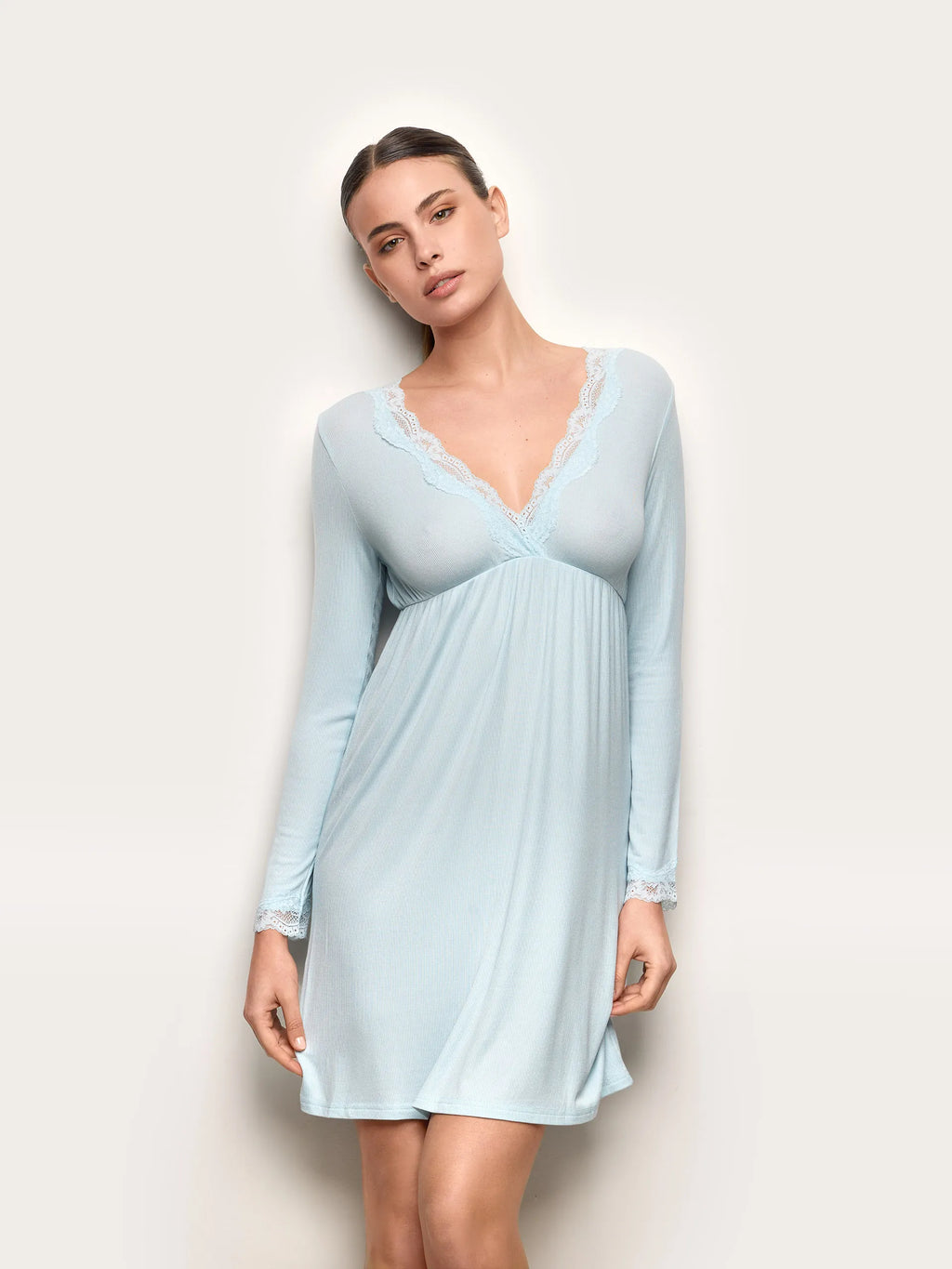 Yamamay Montenegro Long-sleeve nightshirt | PCCD191003_013_01.jpg