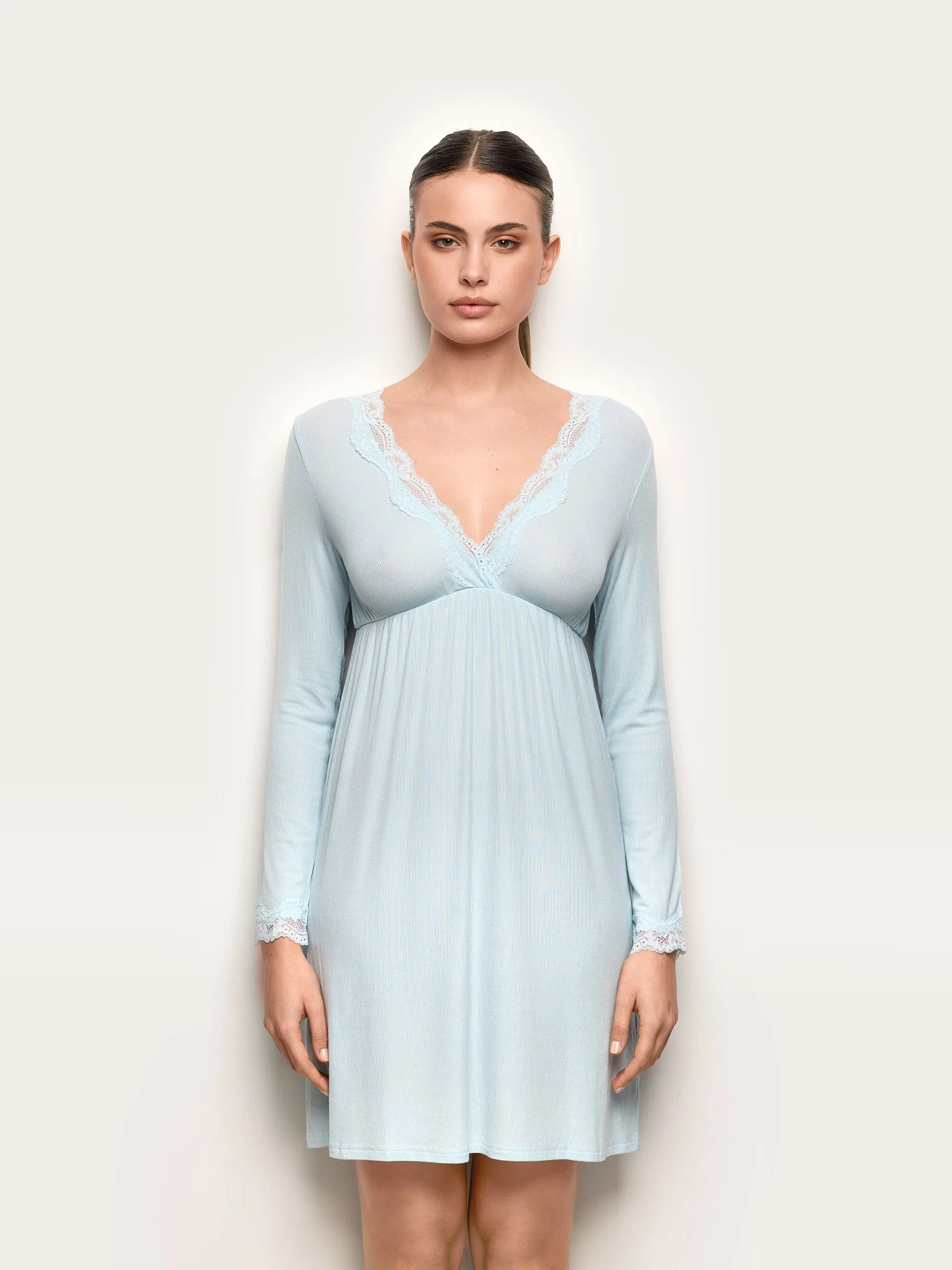 Yamamay Montenegro Long-sleeve nightshirt | PCCD191003_013_02.jpg