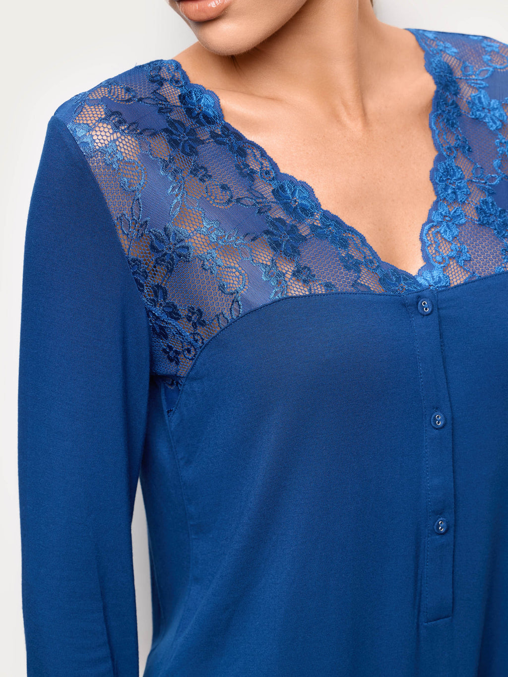 Yamamay Montenegro Long-sleeve nightshirt | PCCD193001215_03.jpg