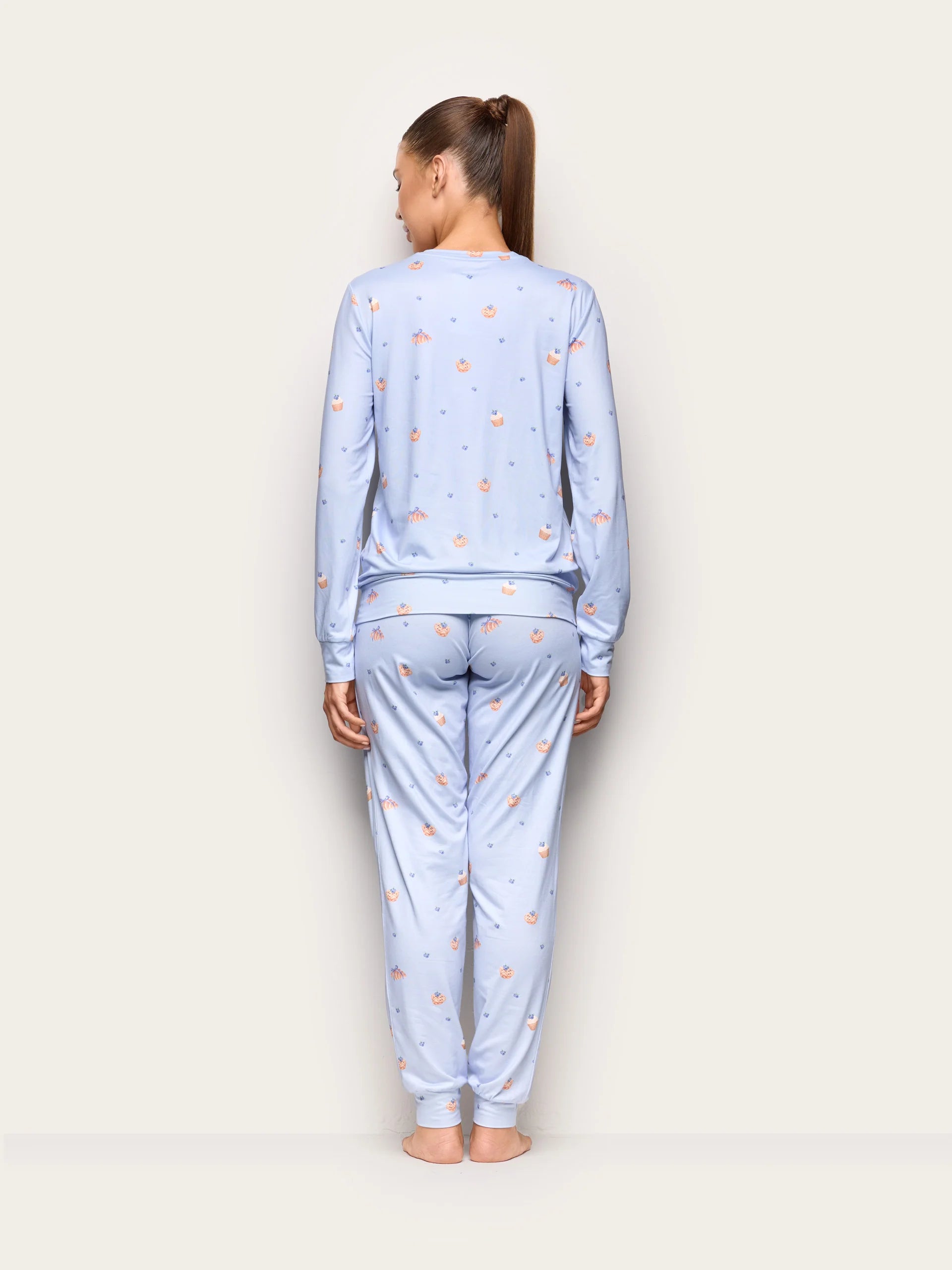 Yamamay Montenegro Pyjamas | PPLD193001128_05_81ddd6bf-1d96-4b79-8ef2-9a743acf3561.jpg