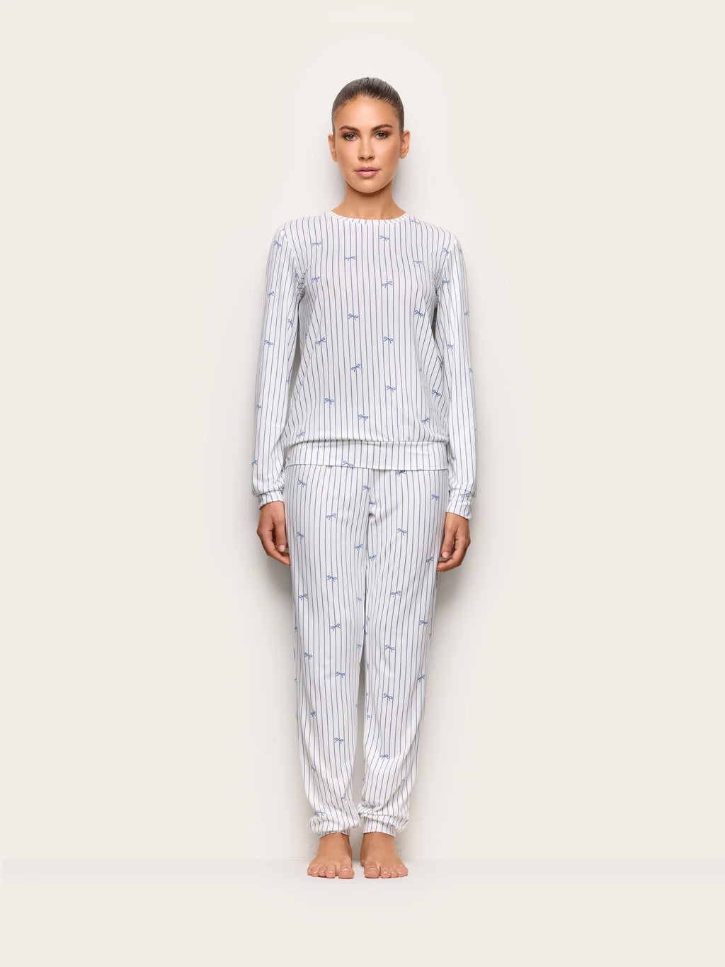 Yamamay Montenegro Pyjamas | PPLD193002128_02_ce806e0a-2781-4284-a995-90410336872c.jpg