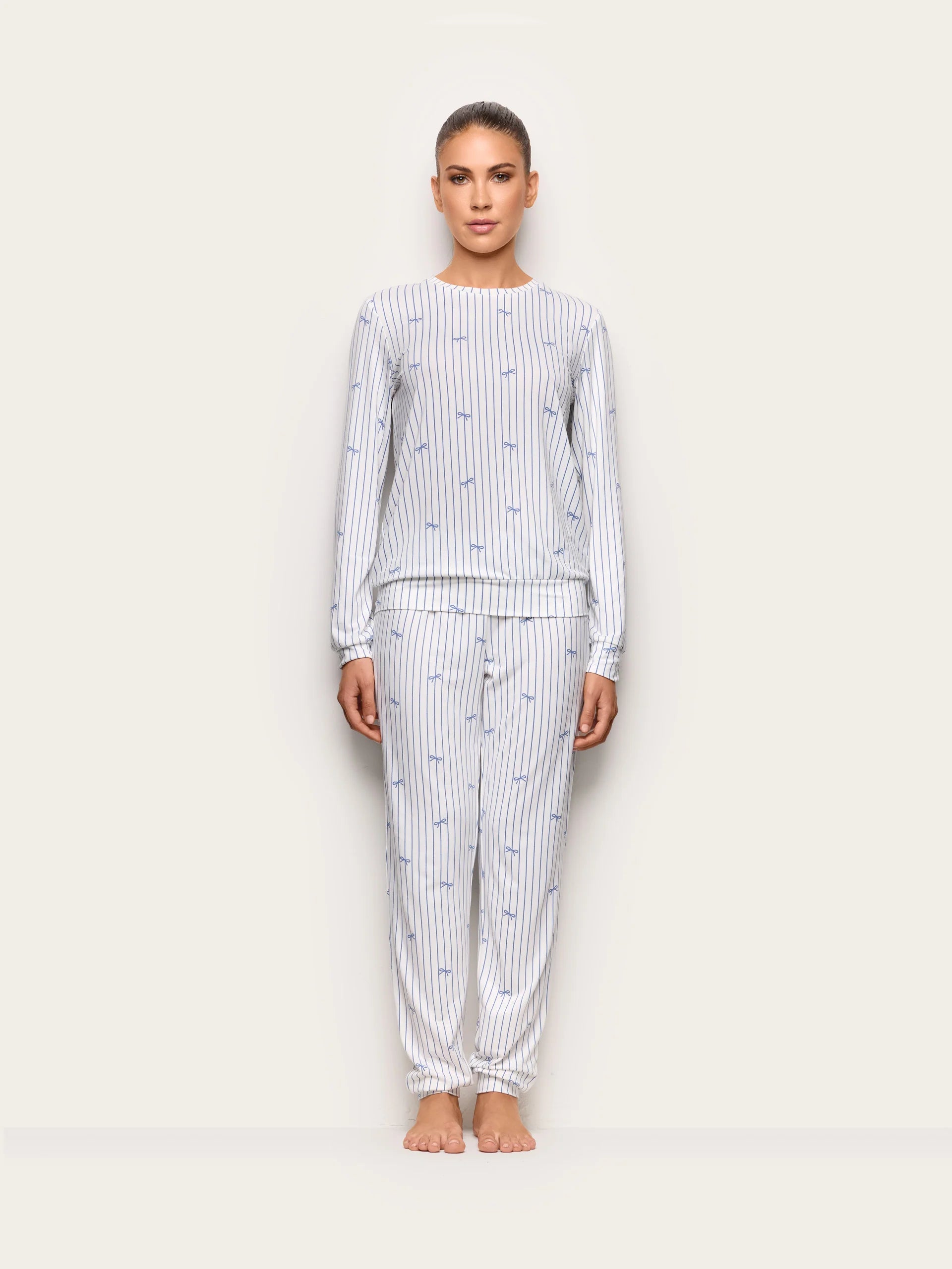 Yamamay Montenegro Pyjamas | PPLD193002128_02_ce806e0a-2781-4284-a995-90410336872c.jpg
