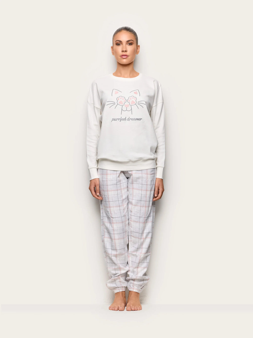 Yamamay Montenegro Pyjamas | PPLD193004244_02_f2cb276e-ab0b-4cc1-b36c-96878ff72f9e.jpg