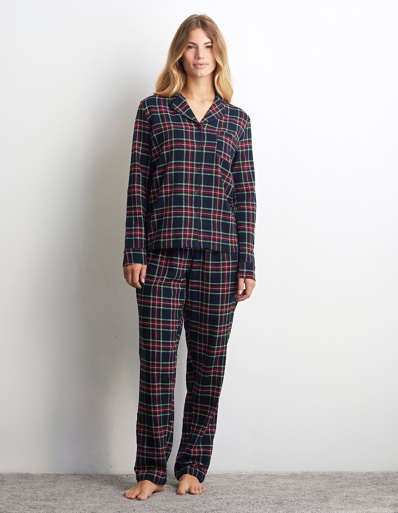 Tartan Family - Woman Long-Pyjamas with front opening