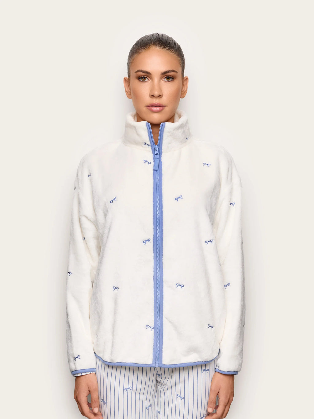 Yamamay Montenegro Bed jacket | PVED193002244_02_22b71420-27dc-4571-8840-50de76aa4ae0.jpg