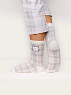 Yamamay Montenegro Anti skid socks | SPFD193004128_01_dab747dd-a3b7-49ae-a65d-e6b3dc15b980.jpg