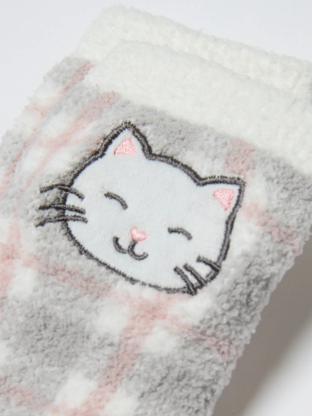 Yamamay Montenegro Anti skid socks | SPFD193004128_07_5507e362-cc5b-47bf-962d-0cae354e354a.jpg