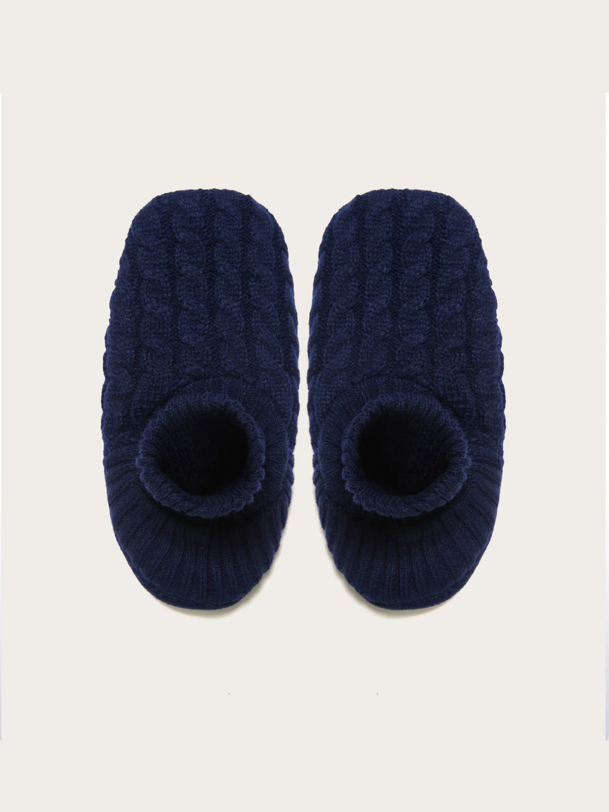 Yamamay Montenegro Anti skid socks | SPFU193003024_06_08dfbdd3-2058-4cdd-8381-0add5307c003.jpg