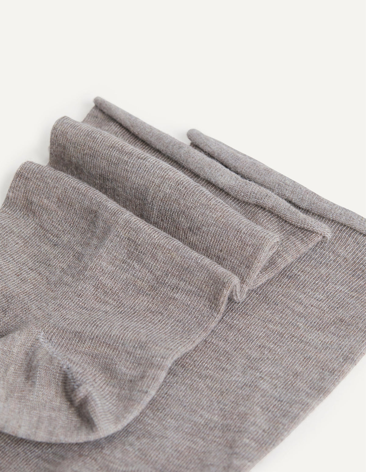Yamamay Montenegro Short socks | TCZD193002279_07_f3f43efa-ad92-41a3-917b-2c8534534b56.jpg