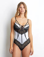 Demetra - Bodi sa žicom